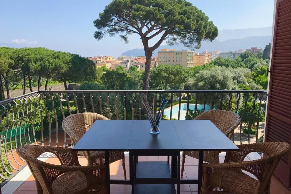 Cozy Sorrento Apartment Kültér fotó